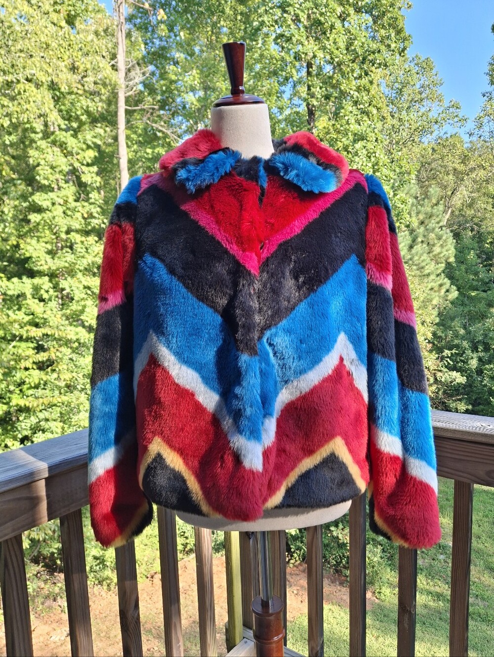 Alice + Olivia Jerrie Multicolor Chevron Faux Fur Coat Women's Small